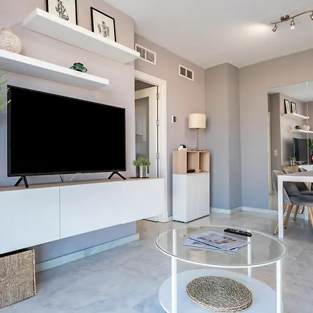 Unique Charming In The Heart Of Apartament Malaga